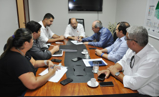 Equipe gestora da Saúde e Prefeito de Araguaína alinham implantação de UTI pediátrica