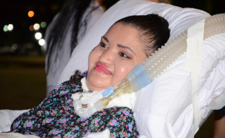 Paciente do HGP se emociona na cantata de Natal do Palácio do Araguaia