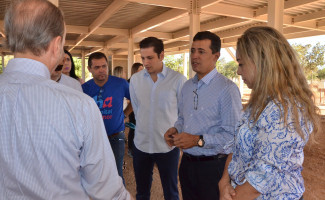 Secretário da Saúde visita obras do Hospital de Amor do Tocantins 