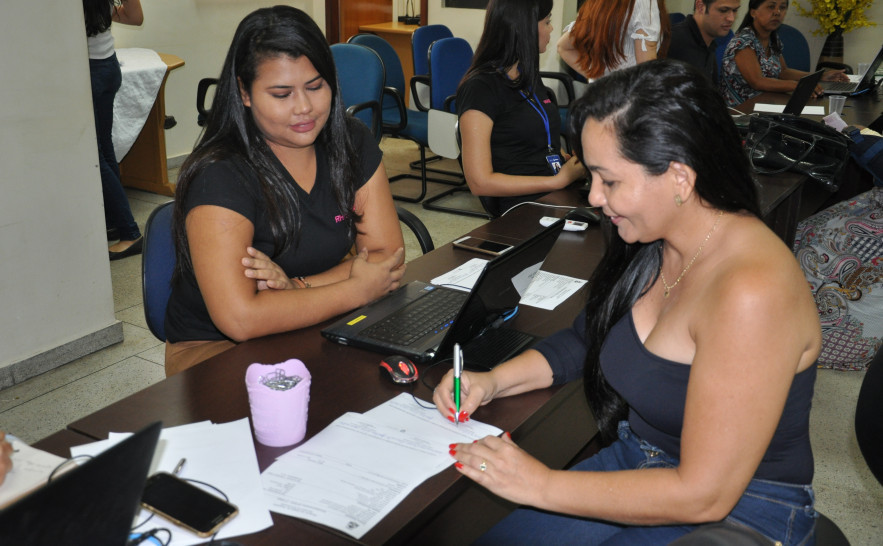 Cristiane Lopes Carvalho enfermeira do HGP já realizou seu recadastramento nesta segunda-feira, 25.