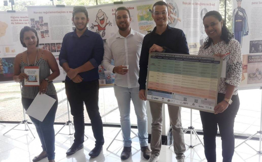 Cartaz Agrtóxico - Foto Arquivo..jpeg