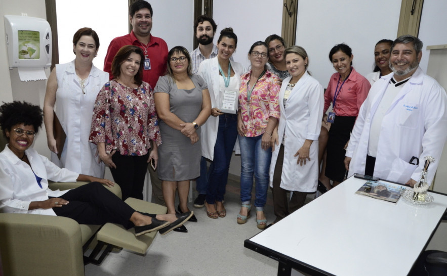 Projeto Cuidando de Quem Cuida faz atendimentos psicológicos,  psiquiátricos e terapias holísticas