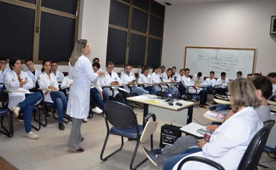 Visita academicos de medicina UFT a Humanização HGP 
