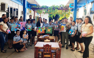 Hospital Regional de Paraíso recebe doações de alunos do Colégio Militar