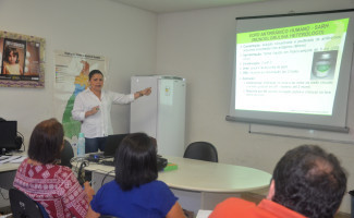 Saúde realiza capacitação em Sala de Vacina