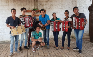 Quadrilha Pizada da Butina anima o Circuito Junino do Hospital Infantil de Palmas