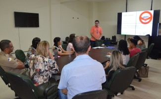 Sala de Situação de Combate ao Aedes reúne entidades para definição de ações