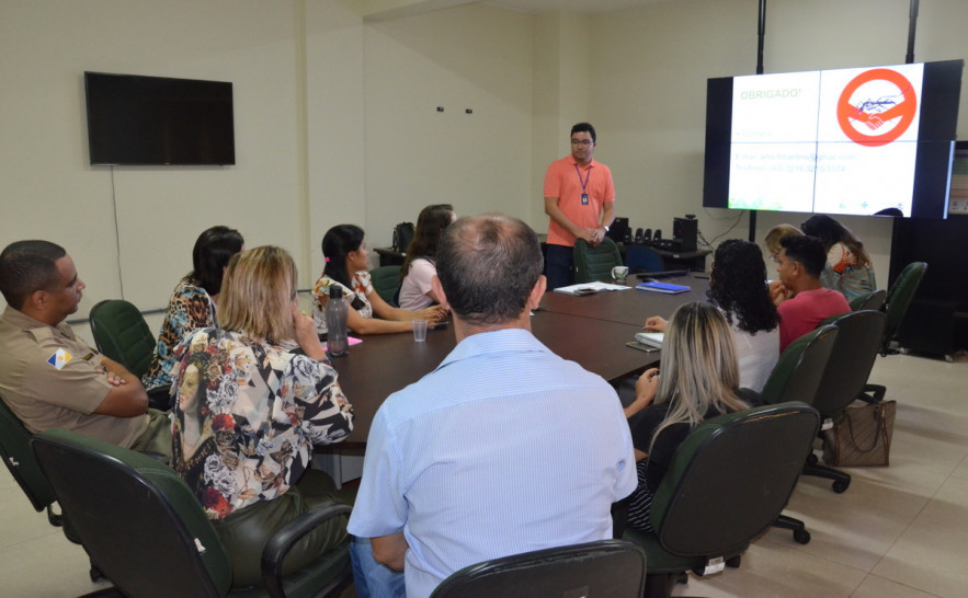 Sala Estadual de Controle e combate ao AEDES