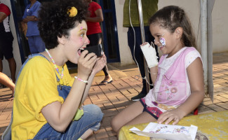 Música e circo alegram pacientes do Hospital Infantil de Palmas