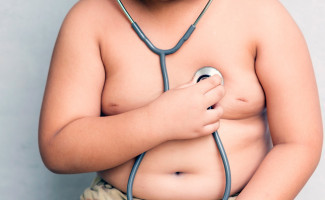 Campanha nacional pede pausa na obesidade infantil
