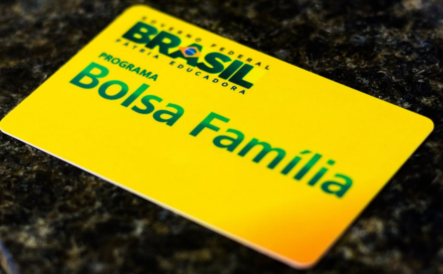 saque-do-Bolsa-Familia.jpg