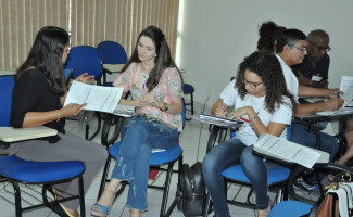 Estado capacita profissionais sobre a Política Nacional de Controle do Tabaco