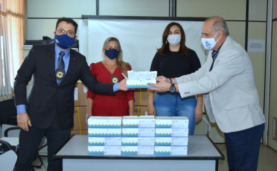 Tocantins recebe a doação de 9 mil testes rápidos da Receita Federal para ampliação da testagem da população.