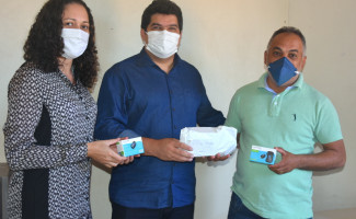 Saúde recebe do Banco Itaú aparelhos que medem o nível de oxigênio no sangue