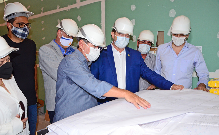 O Hospital Municipal Eduardo Medrado, de Araguaína, funcionará inicialmente como hospital de campanha, com 1.500 m² de área construída e capacidade para 40 leitos clínicos e 20 UTIs 
