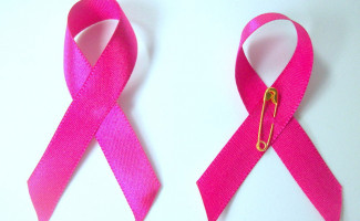 Saúde incentiva prevenção ao câncer de mama no Outubro Rosa
