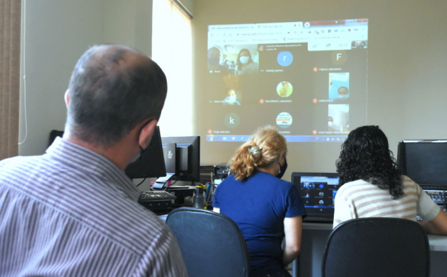 Webconferência sobre controle do Aeds, realizada nessa quarta-feira, 14 