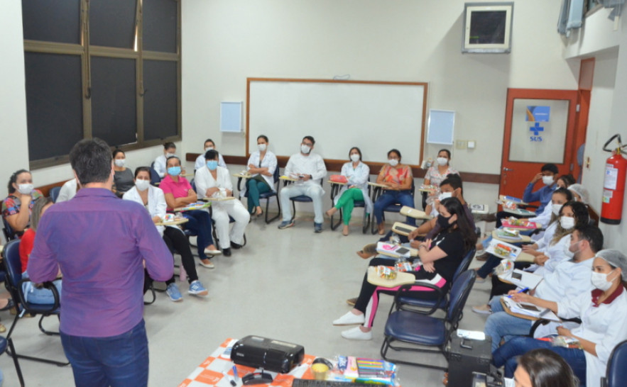 Membros do Colegiado Gestor no HGP  participam de oficina para implementar estratégias de  trabalho em equipe