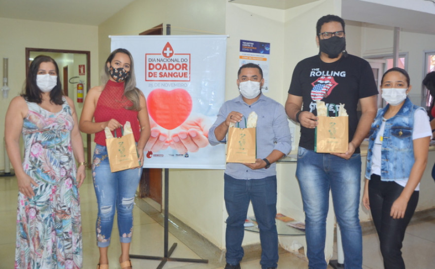 O Dia Nacional do Doador Voluntário de Sangue é celebrado anualmente no dia 25 de novembro