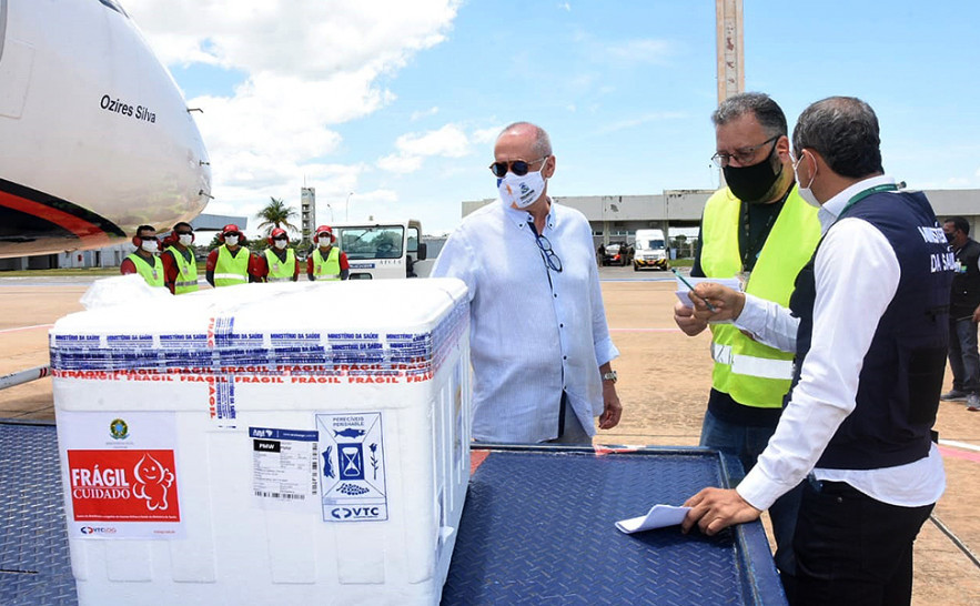 Novo lote com 11.500 doses de vacinas contra a Covi-19 foi recebido neste domingo, 24.