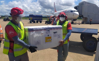 Tocantins recebe mais 3,5 mil vacinas AstraZeneca para combate à Covid-19