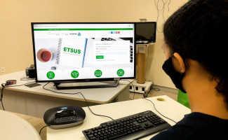 Plataforma Moodle ETSUS leva conhecimento para 1,6 mil profissionais de saúde
